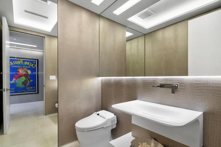 Continuum I South #606 image #24