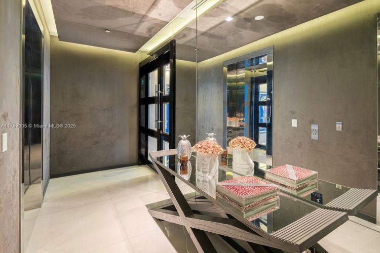 Continuum I South #606 image #26