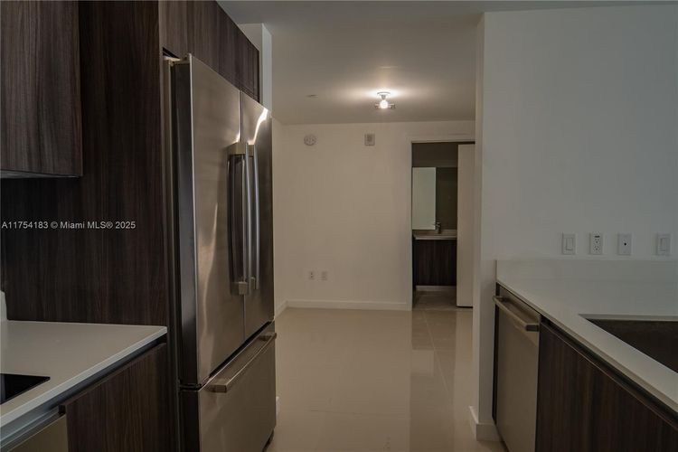 Aria on the Bay #1809 image #12