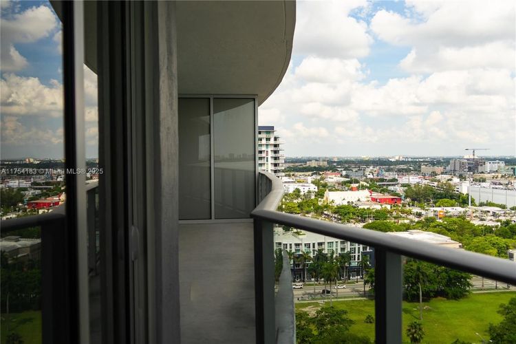 Aria on the Bay #1809 image #26