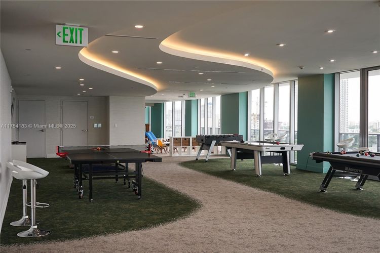 Aria on the Bay #1809 image #35