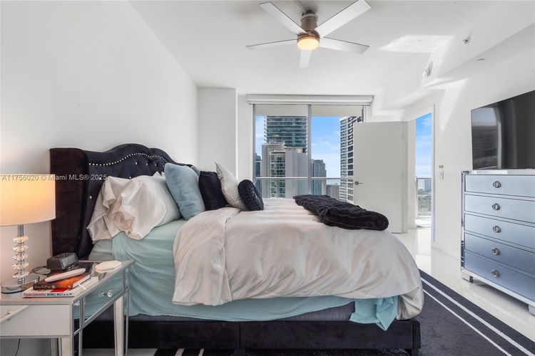 1100 Millecento #3303 image #14