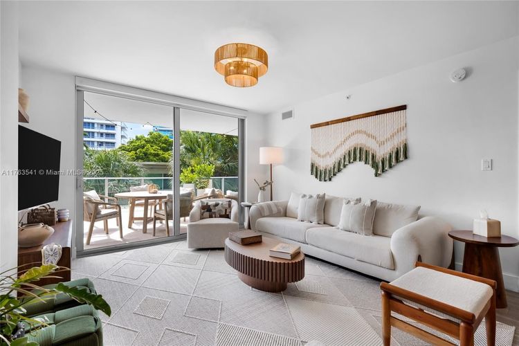 The Club at Bay Harbor #306 image #22