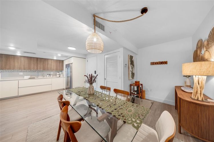 The Club at Bay Harbor #306 image #30