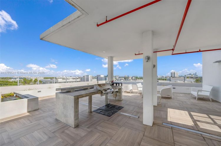 The Club at Bay Harbor #306 image #33