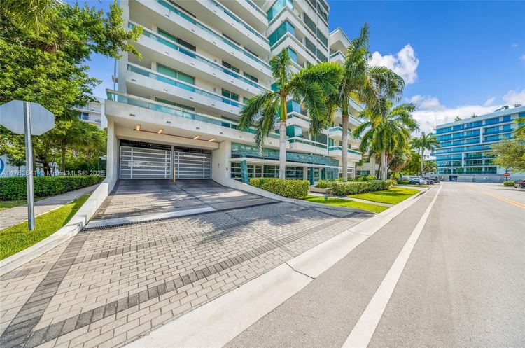 The Club at Bay Harbor #306 image #38