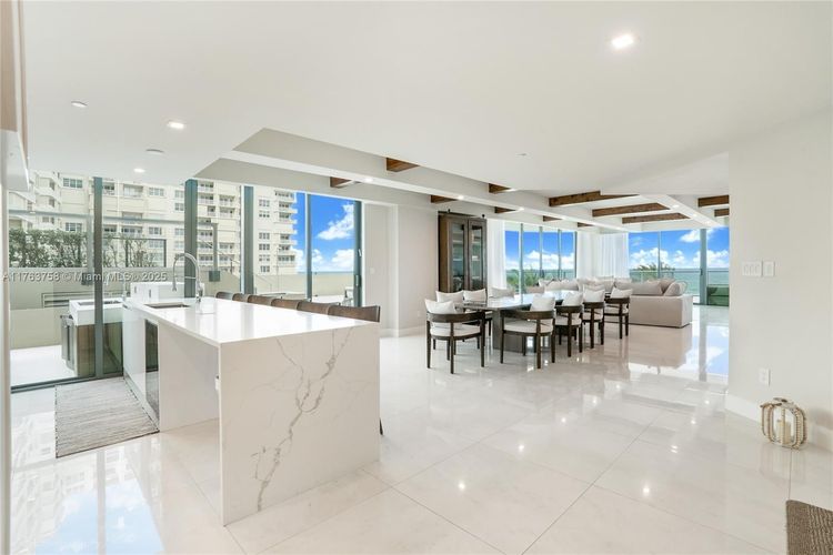 Sabbia Beach #402 image #12