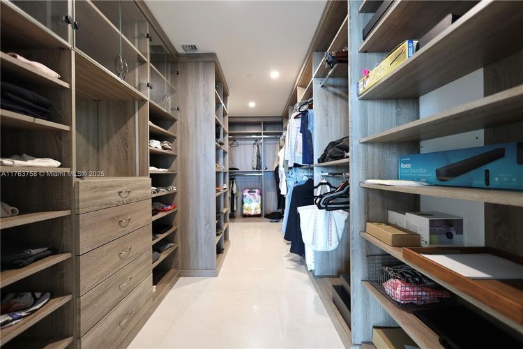 Sabbia Beach #402 image #22