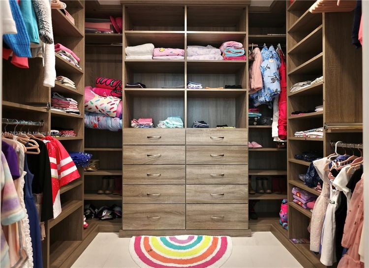 Sabbia Beach #402 image #29