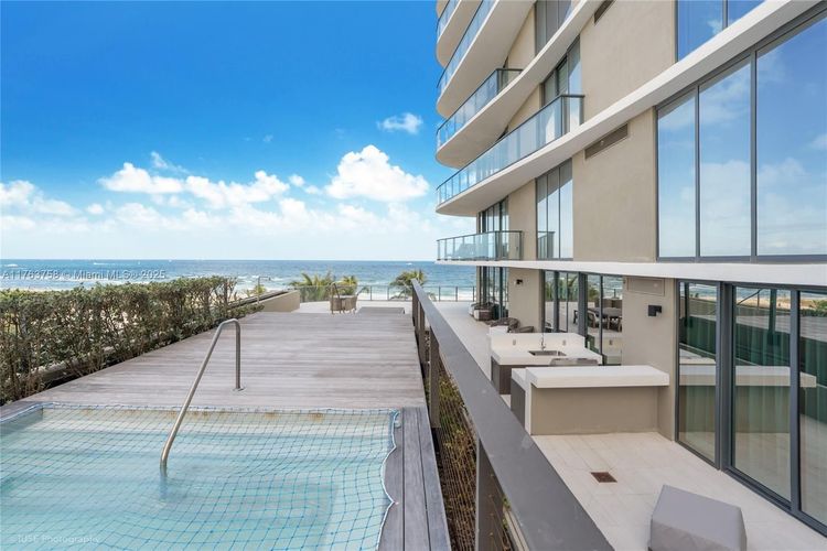 Sabbia Beach #402 image #33