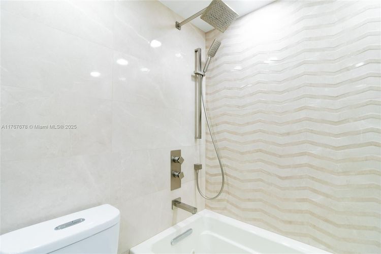 Winston Towers #1015 image #53