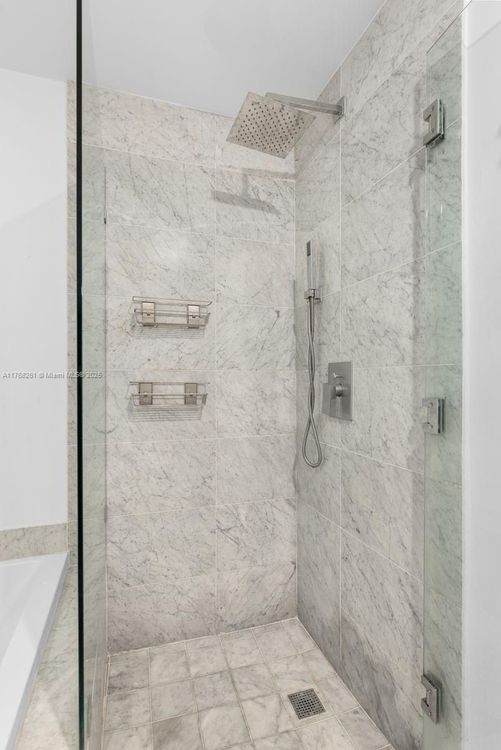 SLS Lux Brickell #2102 image #14