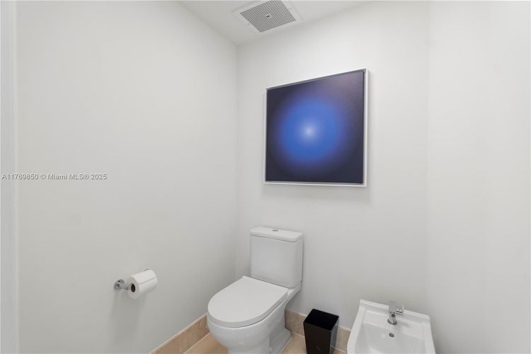 Fontainebleau II Tresor #1015 image #26