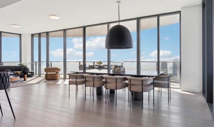 Five Park #4201/05 image #11