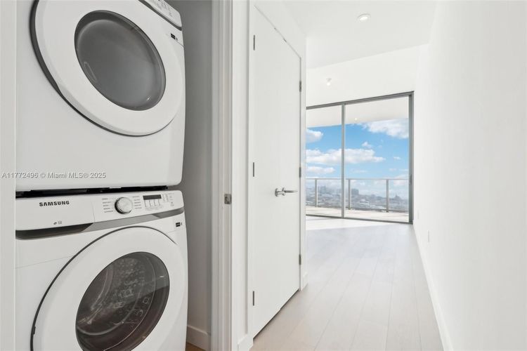 Five Park #4201/05 image #23