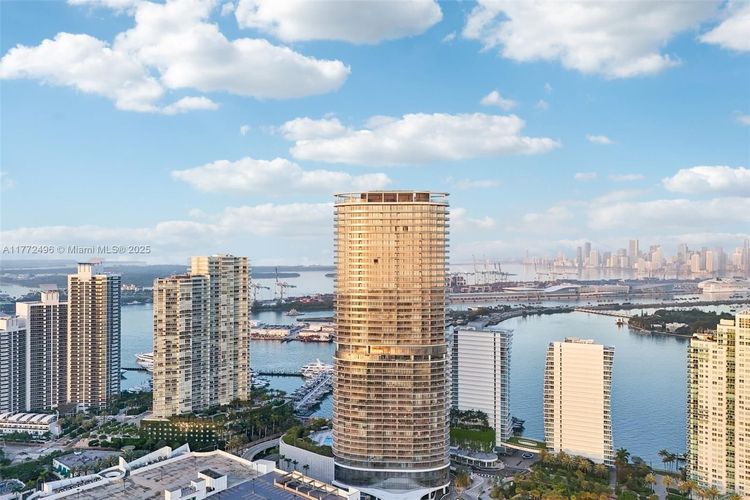 Five Park #4201/05 image #58