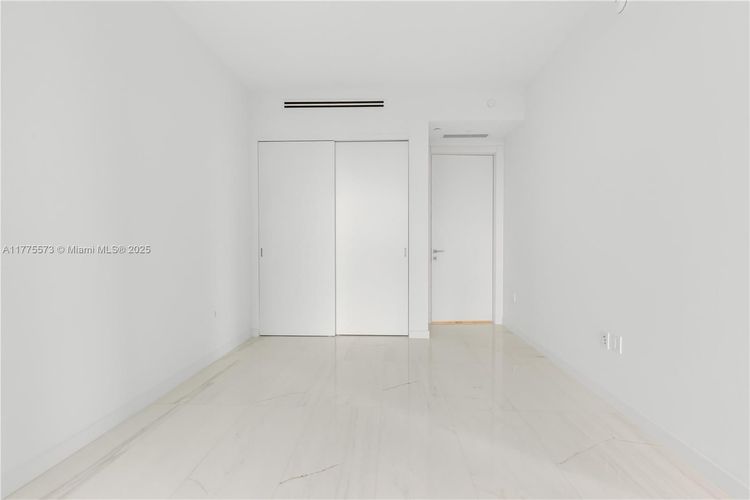 Aston Martin Residences #2907 image #28