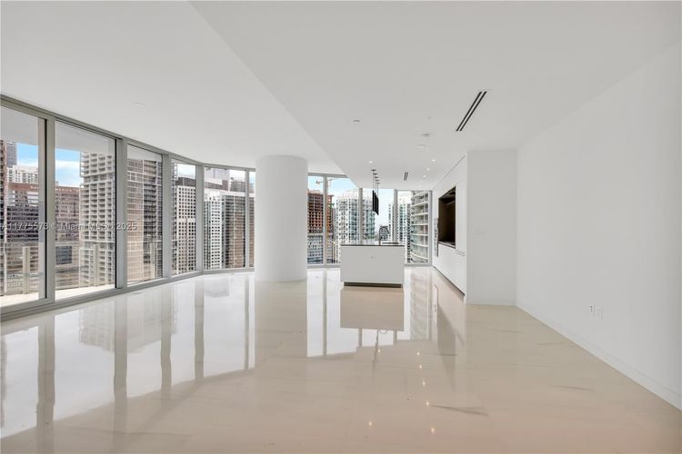 Aston Martin Residences #2907 image #6