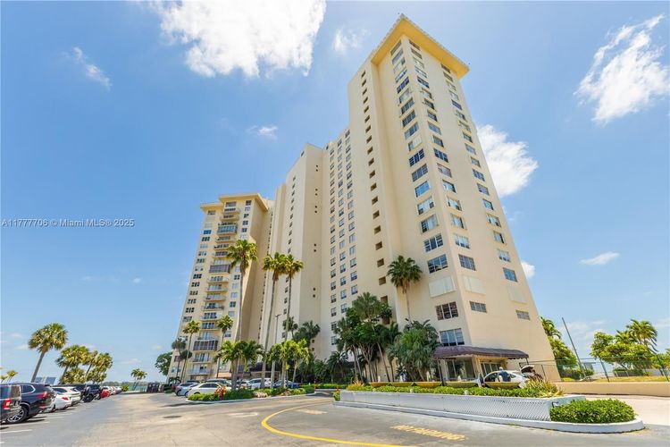 The Jockey Club I #16G image #27