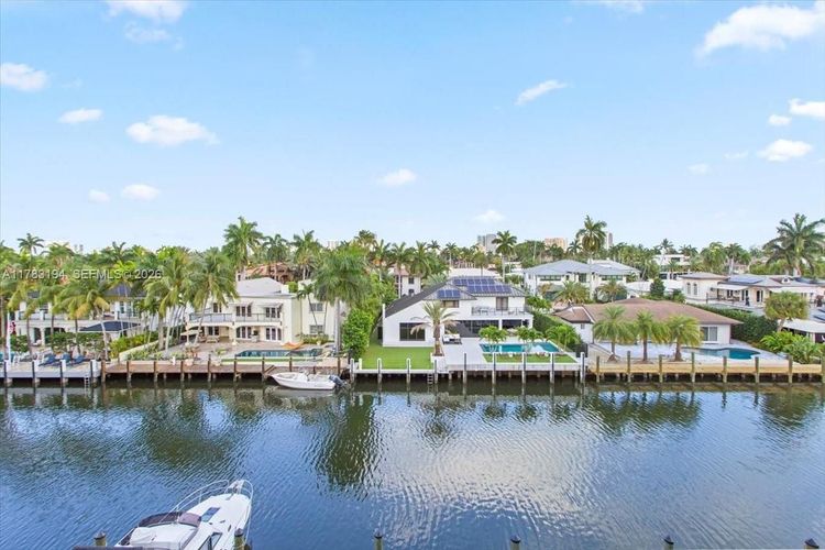 160 Marina Bay #403 image #10