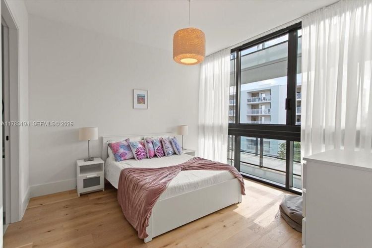 160 Marina Bay #403 image #24