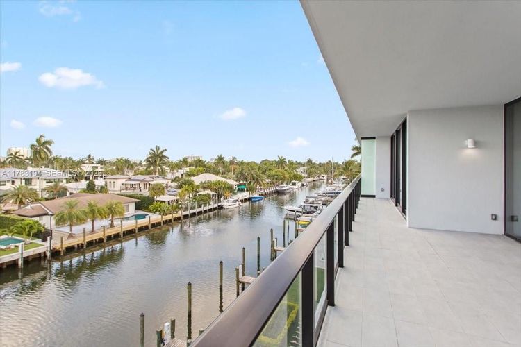 160 Marina Bay #403 image #9