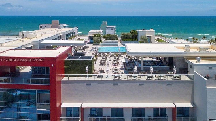 Costa Hollywood #S323 image #23