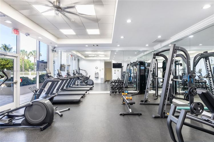 Champlain Towers East #8J image #37