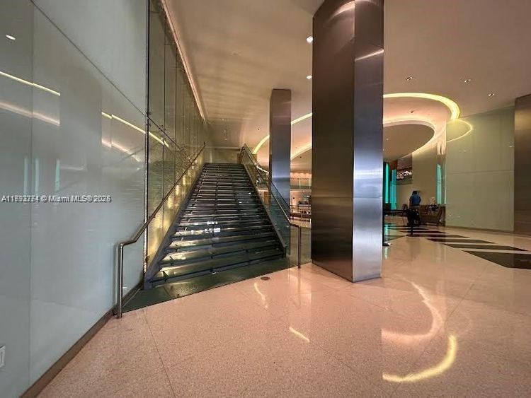 Mint #1105 image #27