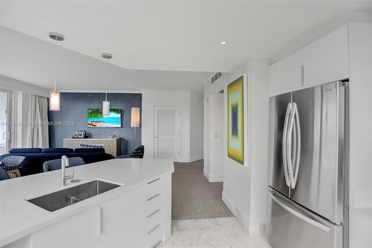 Fontainebleau II Tresor #814 image #15