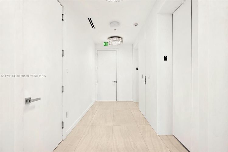 Continuum I South #903 image #20