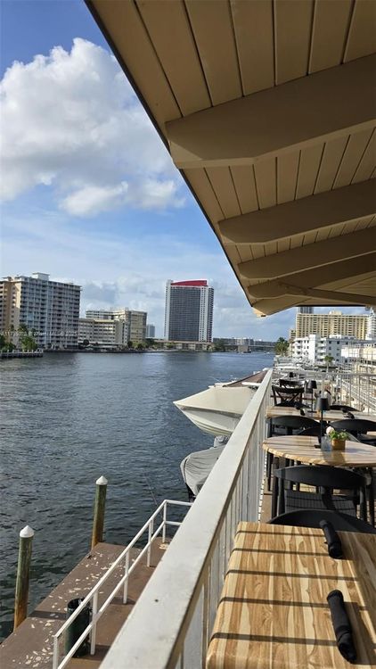 The Hemispheres #21D image #18