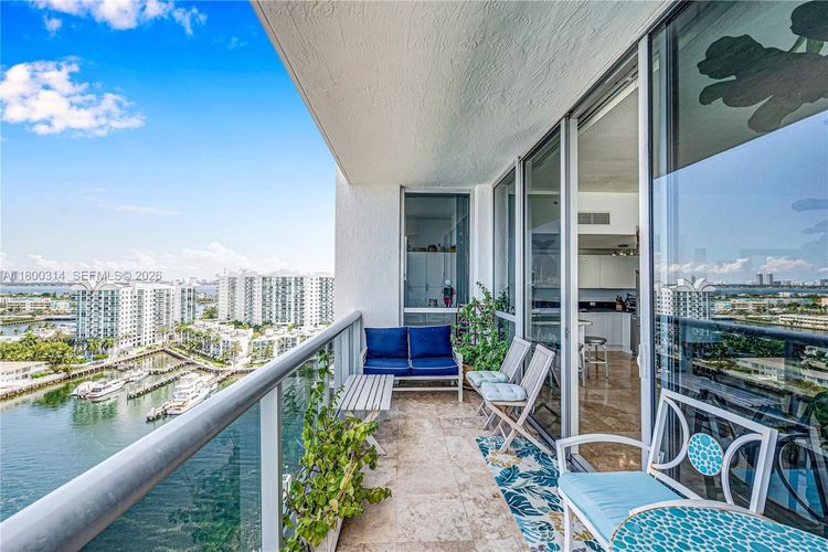 Blue Bay Tower #PH1601 image #12