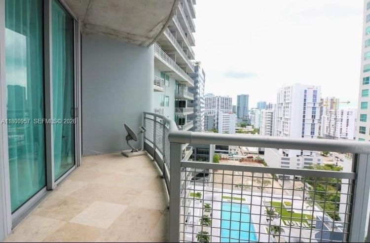 Neo Vertika #1227 image #11