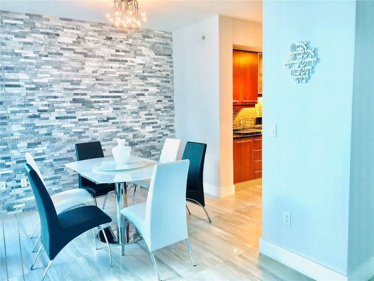 Ocean Palms Hollywood #801 image #16