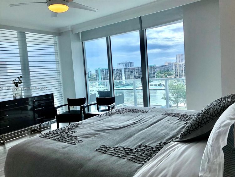 Ocean Palms Hollywood #801 image #21