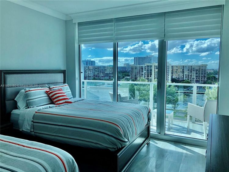 Ocean Palms Hollywood #801 image #26