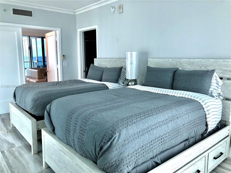 Ocean Palms Hollywood #801 image #30