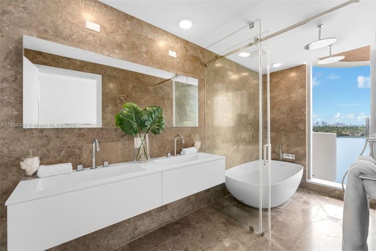 Monaco Yacht Club & Residences #7B image #11