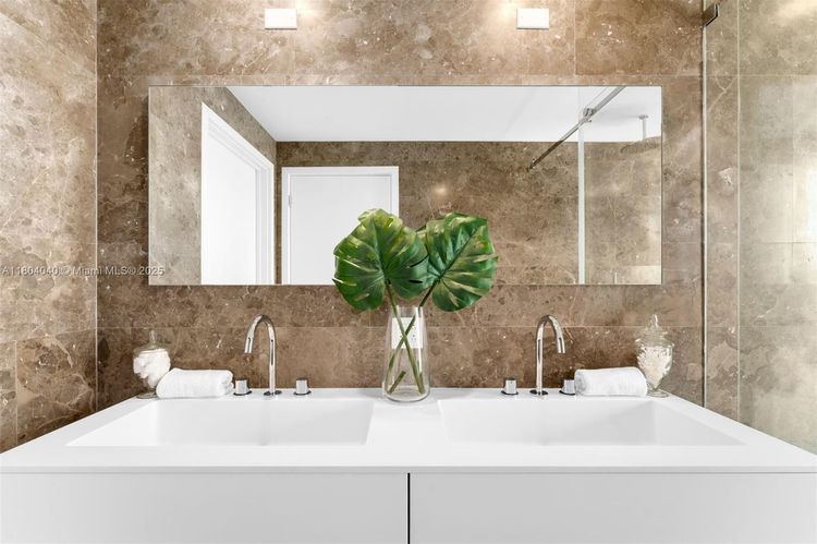 Monaco Yacht Club & Residences #7B image #12