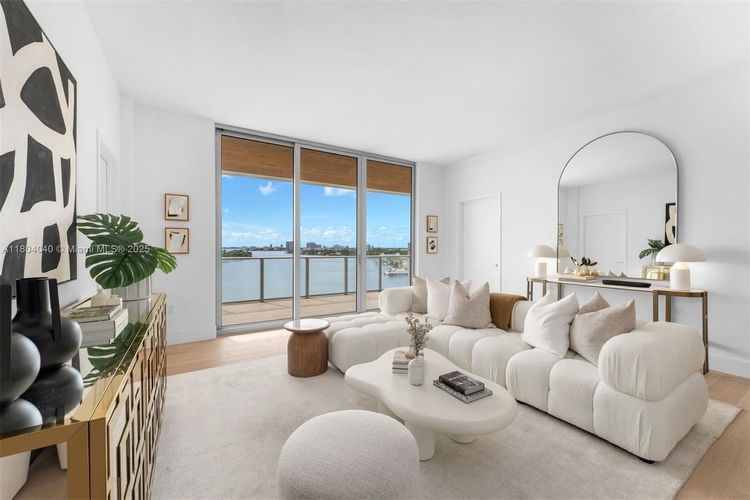 Monaco Yacht Club & Residences #7B image #6