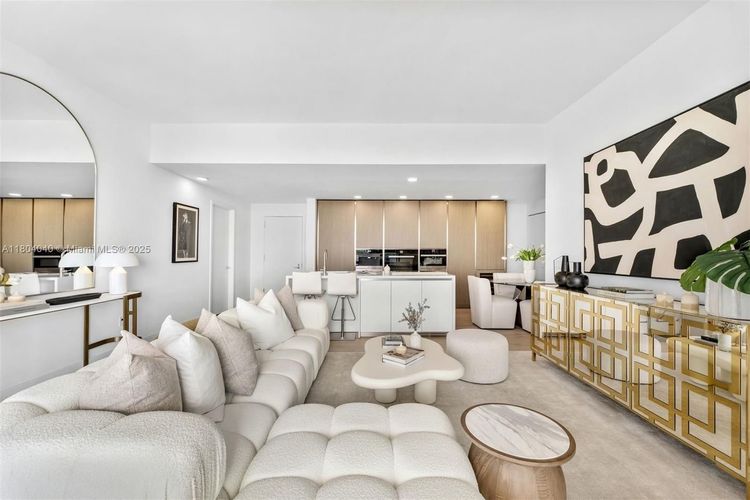 Monaco Yacht Club & Residences #7B image #8