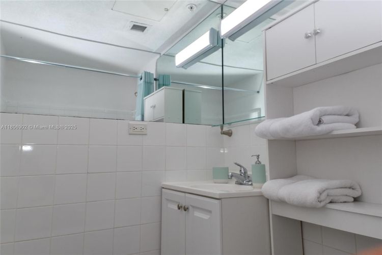 Flamingo South Beach #1532S image #25