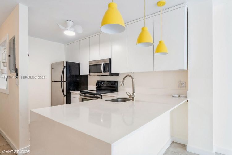 Nirvana 3 #B308 image #15