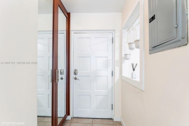 Nirvana 3 #B308 image #21