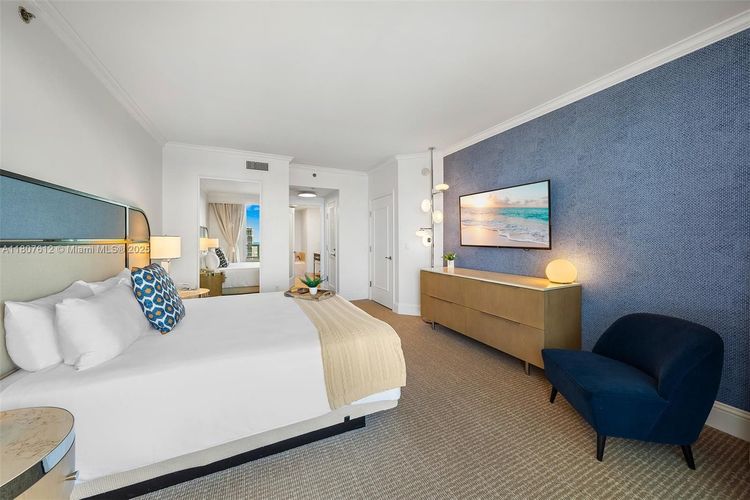 Fontainebleau II Tresor #3505 image #15