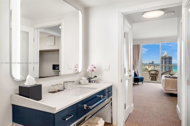 Fontainebleau II Tresor #3505 image #17