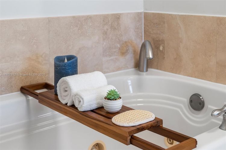 Fontainebleau II Tresor #3505 image #20