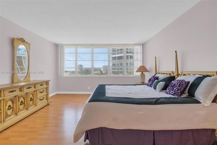 Imperial Towers #538 image #17