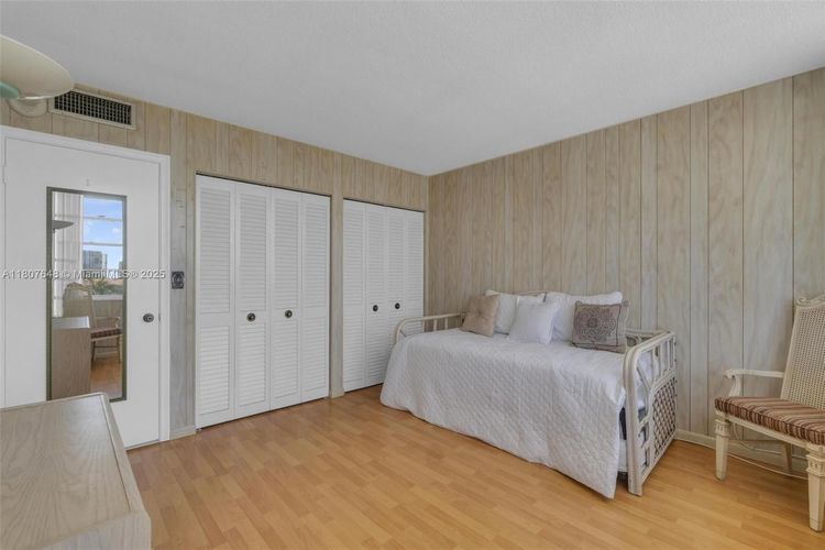 Imperial Towers #538 image #20